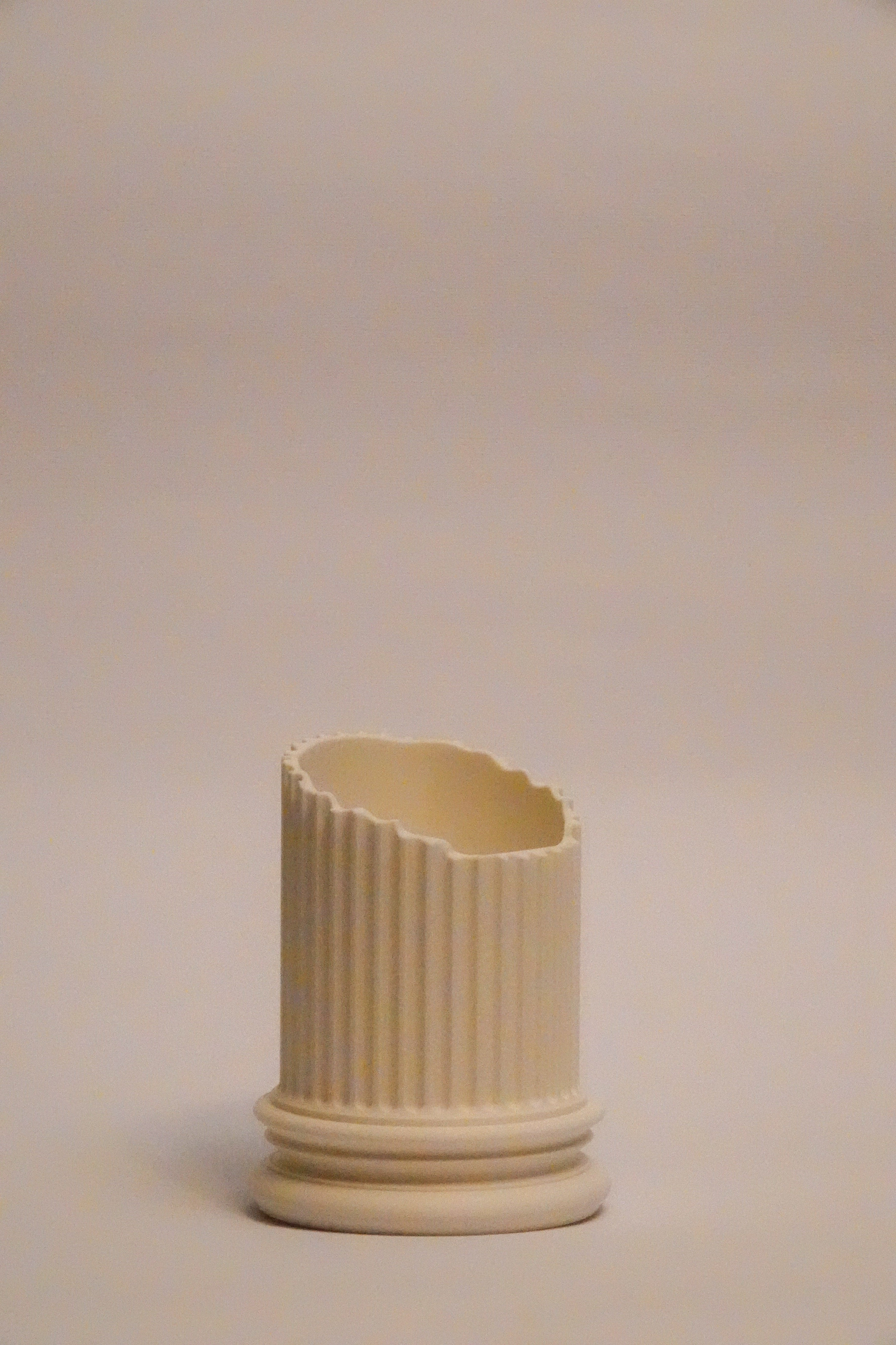 Column Penholder